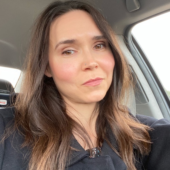 Meet your Posher, Casey - Picture 1 of 1